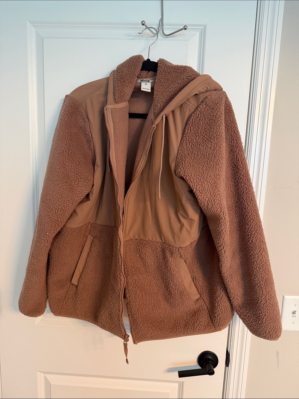 Women’s Hooded Teddy Fleece Jacket - Brown/dusty pink